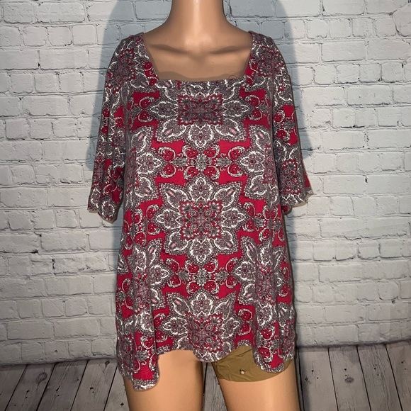 croft & barrow Tops - Croft & Barrow Dark Red & Gray Floral shirt size XL